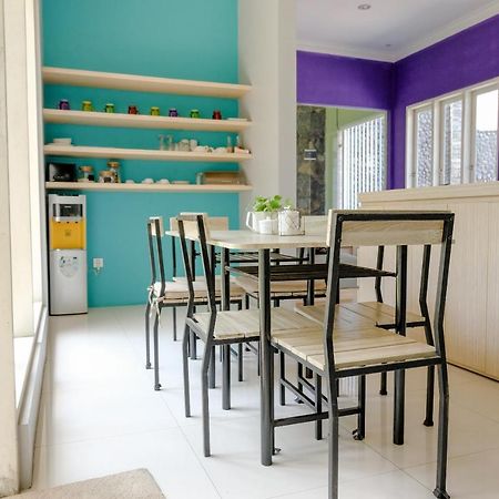 SPOT ON 1712 Griya Shanta Residence Malang Dış mekan fotoğraf