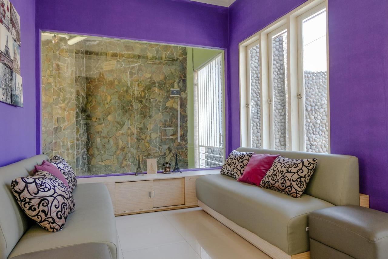 SPOT ON 1712 Griya Shanta Residence Malang Dış mekan fotoğraf